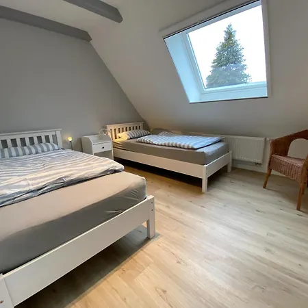 Villa To Huus Bi De Tine à Husum  Extérieur photo